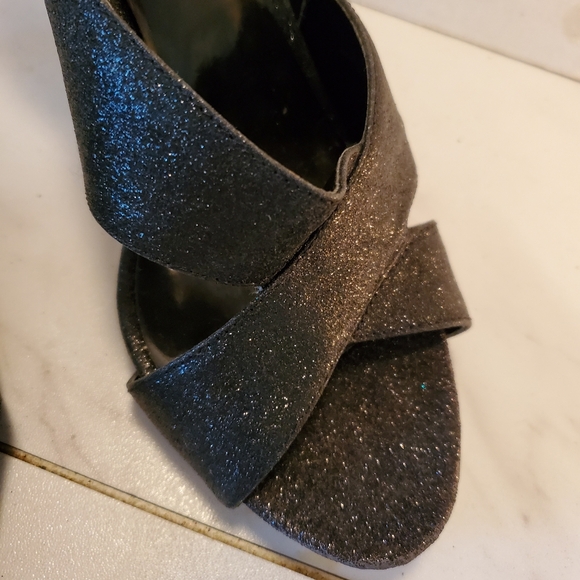Nine West Black Glitter Evening Shoe S 8 1/2 - Picture 3 of 5